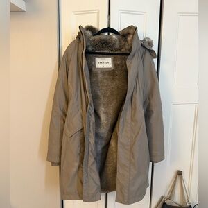 Aritzia Babaton Tan Puffer Coat with Faux Fur